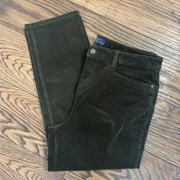 Talbots Women’s Corduroy Simply Flattering Straight Pants Dark Green Size 14 - Picture 1 of 5